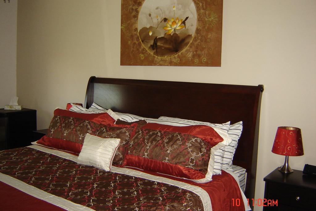 Midway Motel Radisson 객실 사진